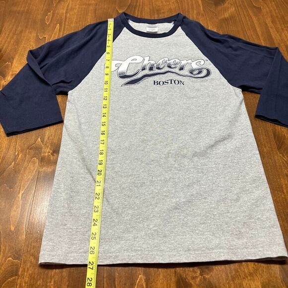 Cheers Boston 3/4 Sleeve Raglan T-Shirt CBS 2011 Unisex Size S Gray Navy - Picture 7 of 8